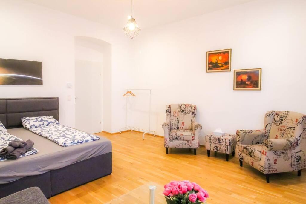 Riverside Mm23 Viena